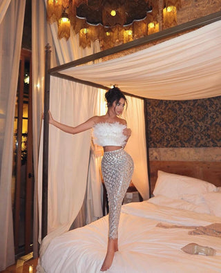 Maryana Elegant Feather Set