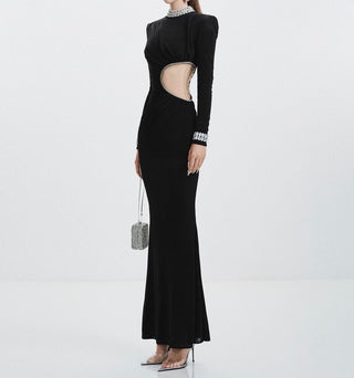 Long Sleeve Black Velvet Luxury Evening Dress with Rhinestone Design
