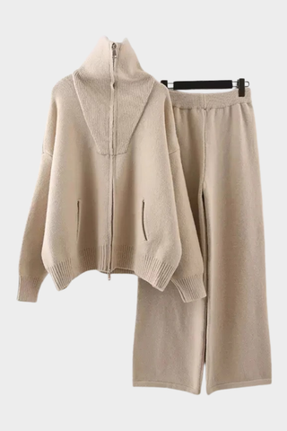 Cozy High-Neck Zip Knit Set – Soft Two-Piece Loungewear with Relaxed Wide-Leg Pants