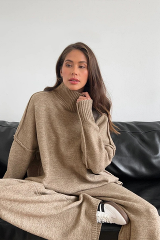 Soft Knit Two-Piece Set with Long-Sleeve Turtleneck and Relaxed Pants