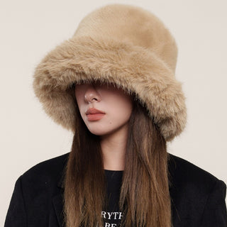 Plush Faux Fur Wide-Brim Winter Bucket Hat – Soft Fluffy Statement Hat
