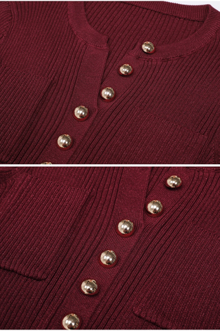 Metallic Ribbed Knit Long Sleeve Midi Dress with Gold Chain Belt