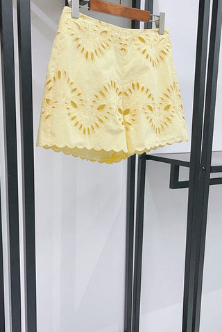 Sunshine Eyelet Co-Ord Set – Statement Sleeves, Scalloped Hem & Embroidered Shorts