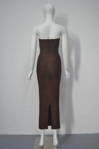 Strapless Bandage Midi Dress with Sculpted Sweetheart Neckline and Bodycon Fit