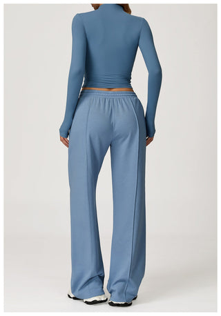 Seamless Mock-Neck Long Sleeve Crop Top & Straight-Leg Jogger Set