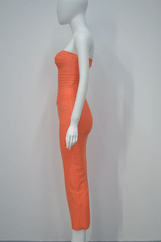 Strapless Bandage Midi Dress with Sculpted Sweetheart Neckline and Bodycon Fit