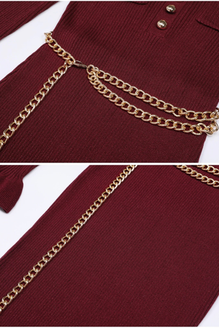 Metallic Ribbed Knit Long Sleeve Midi Dress with Gold Chain Belt