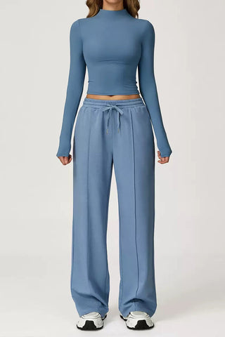 Seamless Mock-Neck Long Sleeve Crop Top & Straight-Leg Jogger Set