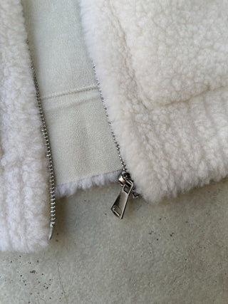 Luxury Teddy Shearling Jacket with Plush Faux Fur Collar – Warm Zip Winter Coat