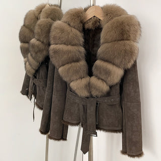 Luxury Shearling Jacket with Oversized Fur Collar, Zip Front and Tailored Fit