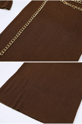 Metallic Ribbed Knit Long Sleeve Midi Dress with Gold Chain Belt