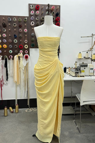 Strapless Ruched Long Dress with High Slit – Draped Waist & Smooth Fit