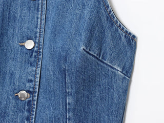 Sculpted Button-Front Denim Mini Dress — Sleeveless Fitted A-Line