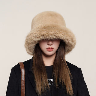 Plush Faux Fur Wide-Brim Winter Bucket Hat – Soft Fluffy Statement Hat