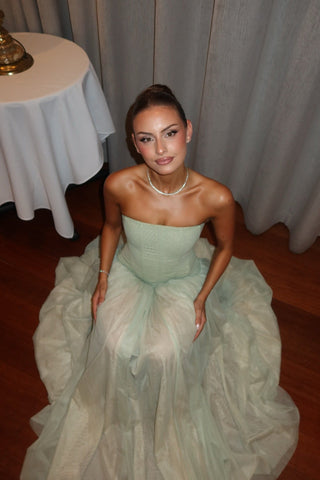 Strapless Chiffon Long Dress – Flowy Draped Fit, Sculpted Shape, Soft Feminine Elegance