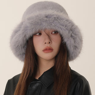 Plush Faux Fur Wide-Brim Winter Bucket Hat – Soft Fluffy Statement Hat