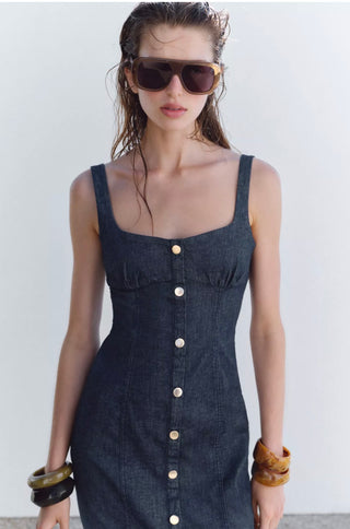 Indigo Denim Body-Sculpt Dress – Sleeveless, Button-Front Design