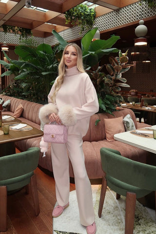 Faux Fur Trim Turtleneck Knit Set – Long Sleeve Top & Wide-Leg Pants