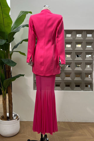 Long-Sleeve Structured Crepe Blazer & Pleated Mesh Skirt Set – Tailored Design