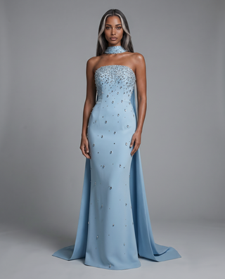 Crystal-Embellished Strapless Gown – Statement Neckline & Flowing Back Cape