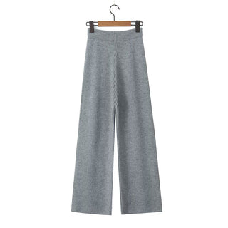 Cozy Ribbed Knit Set – Oversized Pullover & High-Waist Trousers