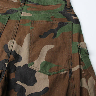 Camouflage Cargo Pants with Multiple Utility Pockets