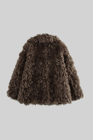Chic Oversized Faux Fur Coat