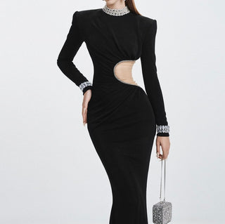Long Sleeve Black Velvet Luxury Evening Dress with Rhinestone Design